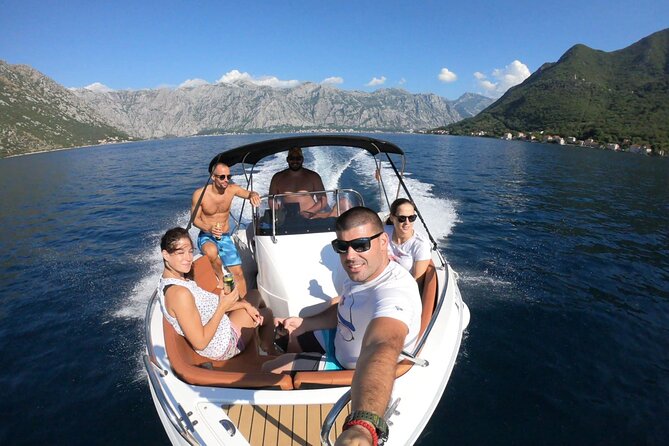 3 Hour Speed Boat Tour to Blue Cave with WiFi and Drinks - The Blue Cave gives the tour its wow factor