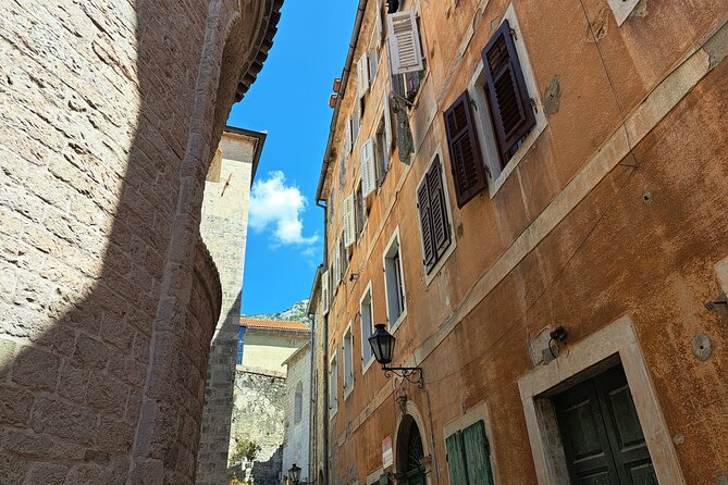 3H Guided Kotor & Cable Car Tour - What makes the guide important