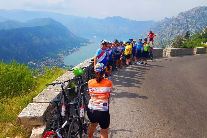 Bike tour - Panoramic downhill from Njeguši and Kotor serpentines - Photo stops above Kotor