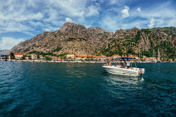 Boat Tour from Herceg Novi: Explore Kotor Bay (4h) (1-6 people) - Perast: a slower stop with time for lunch