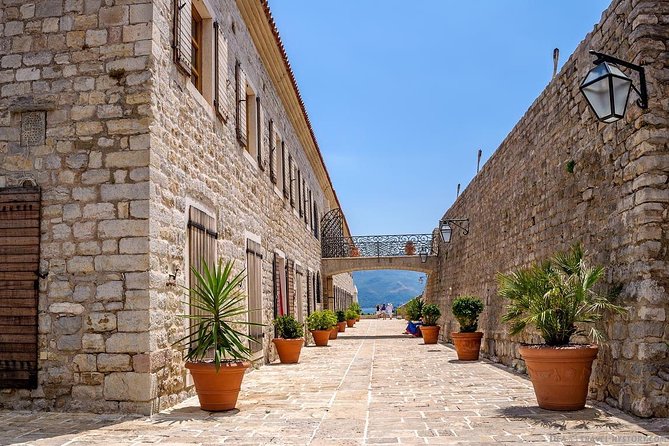 Budva City Tour - Language, comfort, and practical limits