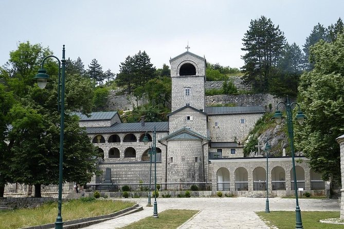 Cetinje 1 hour Private Walking Tour - Key things to know before you book