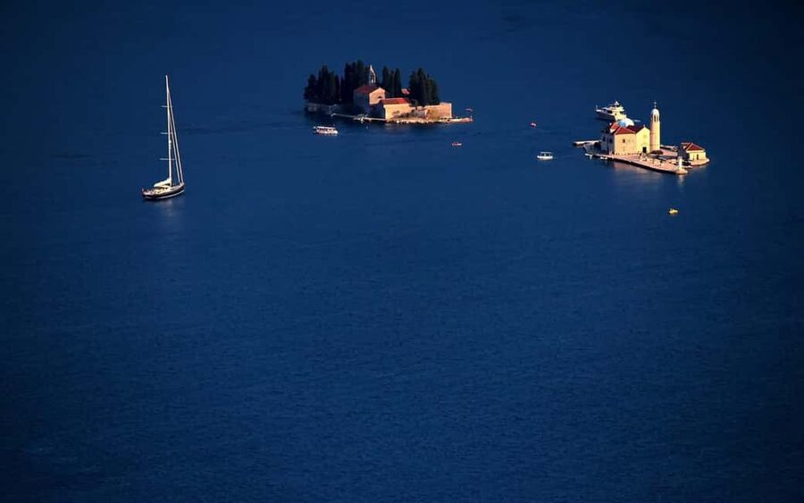 From Cavtat Full Day Tour Montenegro Perast and Kotor - Perast: one street, many old buildings