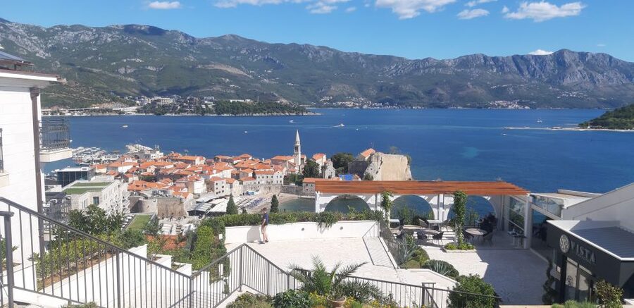 From Dubrovnik: Perast, Kotor & Budva Small-Group Day Trip - Perast and the short boat trip to Our Lady of the Rocks