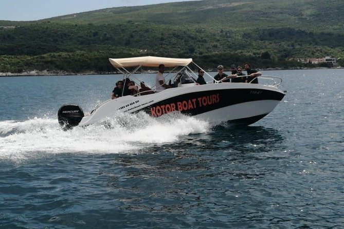 Group Blue Cave tour with a beach stop - 4h duration - Who will enjoy this outing most