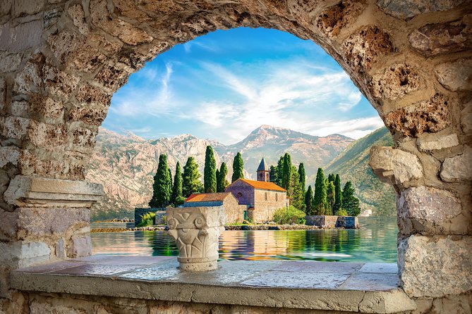 Kotor Fast-Track: Perast Old Town & Our Lady of the Rocks - Why this short Kotor boat tour works