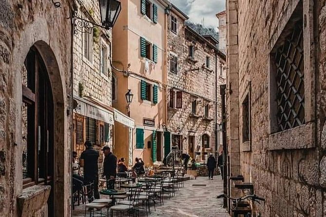 Kotor Old Town Small-Group Walking Tour - Guide quality is the real value