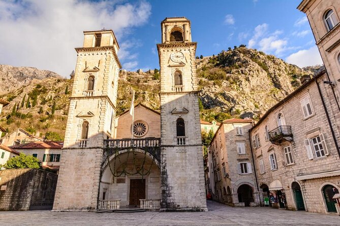 Kotor private cooking class with lunch and Old town guided tour - The experience in six useful points