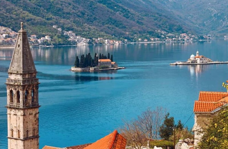 Montenegro Day Trip & Kotor Bay Short Boat Cruise - Crossing the border into Montenegro