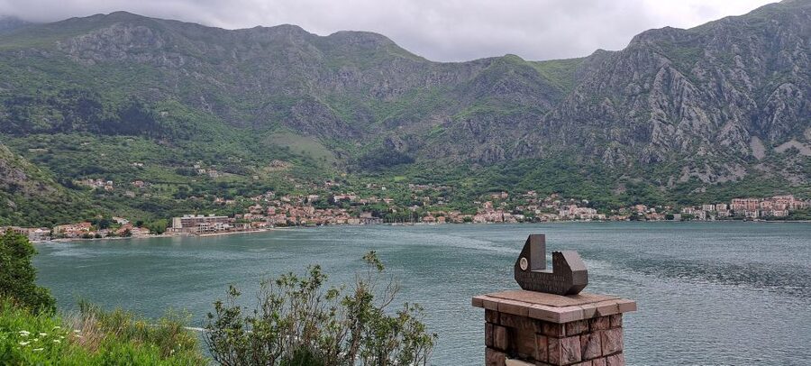 Montenegro: Perast & Kotor - Day Trip from Dubrovnik - The coastal road from Dubrovnik