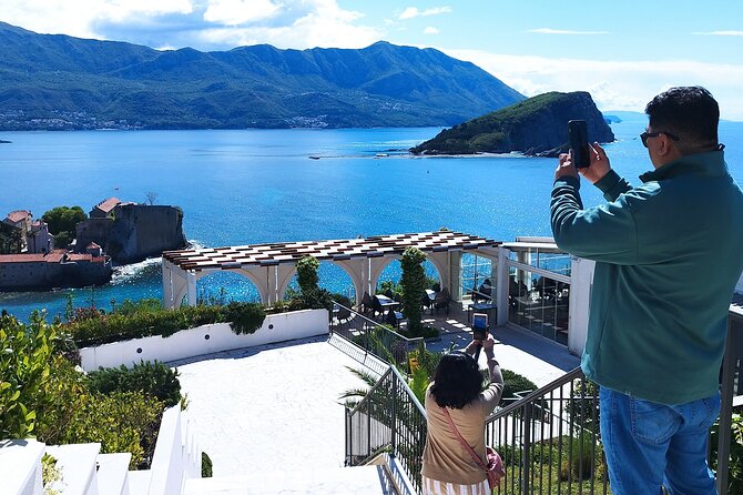 Montenegro shore excursion from Bar or Kotor - Jaz Beach viewpoint: a quick coastal pause