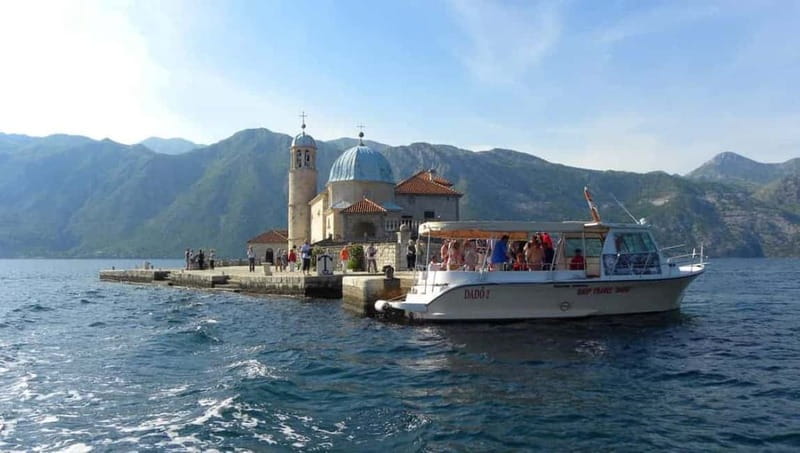 Montenegro Tour with Optional Kotor Bay Boat Cruise - The drive through Konavle and across the border