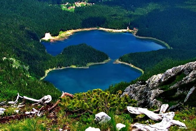 North Montenegro, Durmitor, Tara & Ostrog Tour - Perast and the two islands from the shore