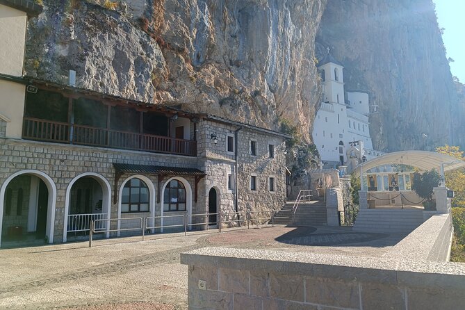 Ostrog Monastery tour - The coffee stop adds a pleasant finish
