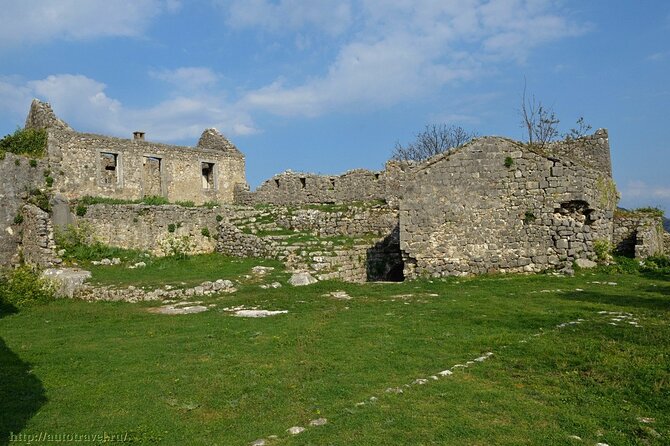 Podgorica Historic, Safari and Winery tour - Skadar lake and River Crnojevica - Why this route works from Podgorica