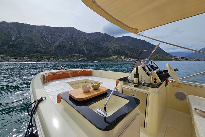Private 2 hour Speedboat Tour Our Lady of the Rock and Perast - Practical advice for making the most of the two hours