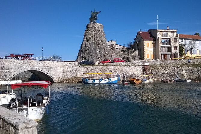 Private Full-Day Tour -Kotor tour, Saint Stefan & NP Skadar Lake - What a private guide adds to the day