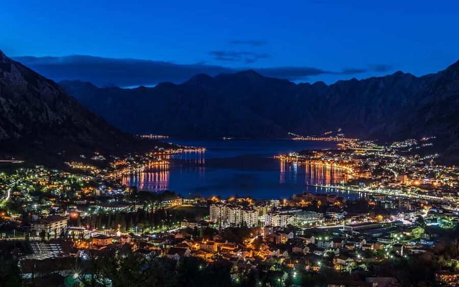 Private Full Day Tour to Montenegro from Dubrovnik - Budva brings lunch and coastal choice