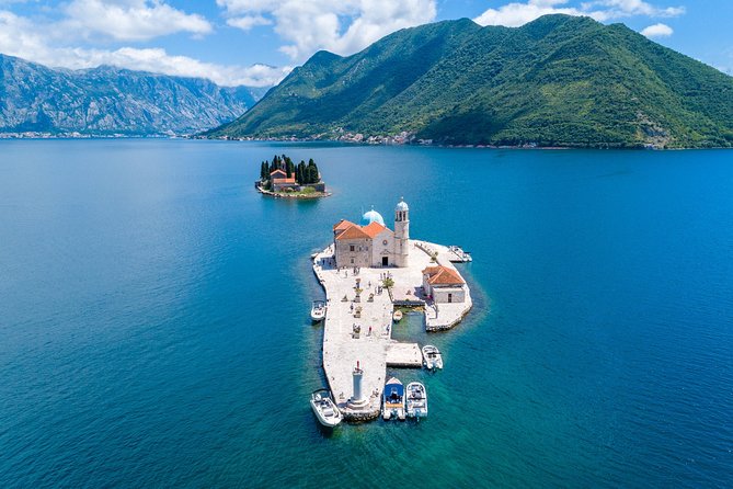 Private Gastro Cruise: Blue Cave & Organic Seaside Lunch - Who will enjoy this Kotor cruise?