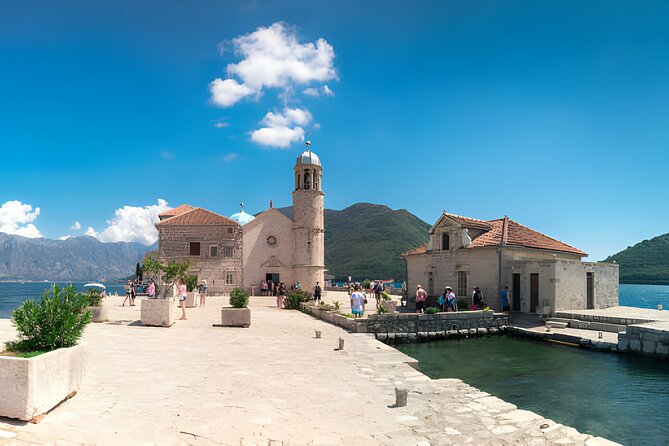 Private Tour Cable car -Kotor- Perast- our Lady of the Rocks - Who will get the most from this tour