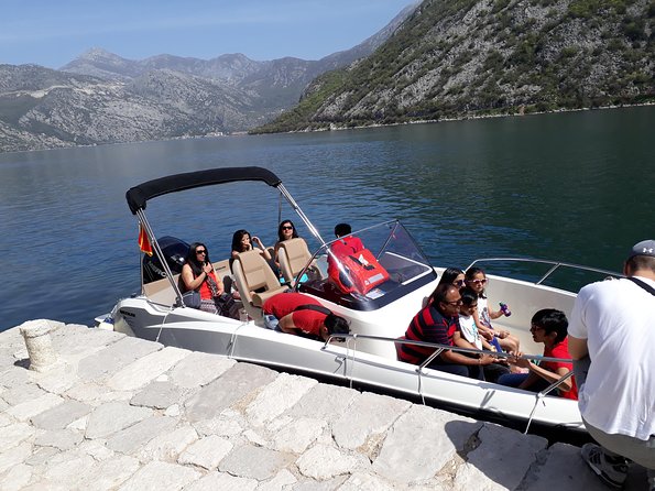 Private tour with speed boat - Perast and Lady of the rock - Key points to know before booking