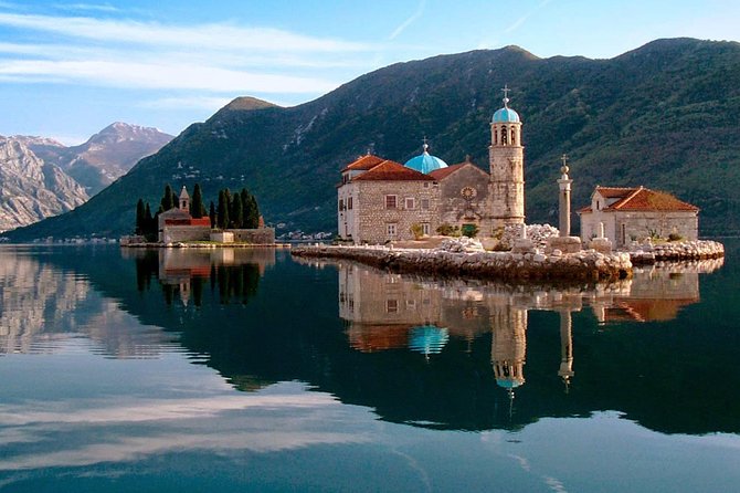 Private Transfer from Tivat airport to Perast - Perast, the quiet finish to your transfer