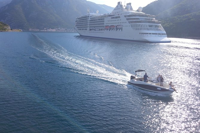 Speed Boat Trip: Kotor Bay attraction , Blue Cave and beach time - Starting in Kotor with a small boat group