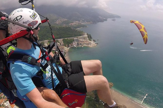 Tandem paragliding in Budva /All-inclusive - What the Budva paragliding experience is really like