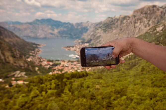Transfer from Tivat airport to Kotor Old Town - What the 30-minute ride is really like